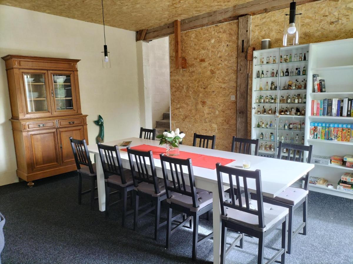 Le Jardin Des Hirondelles Bed & Breakfast Blanzaguet-Saint-Cybard Exterior photo